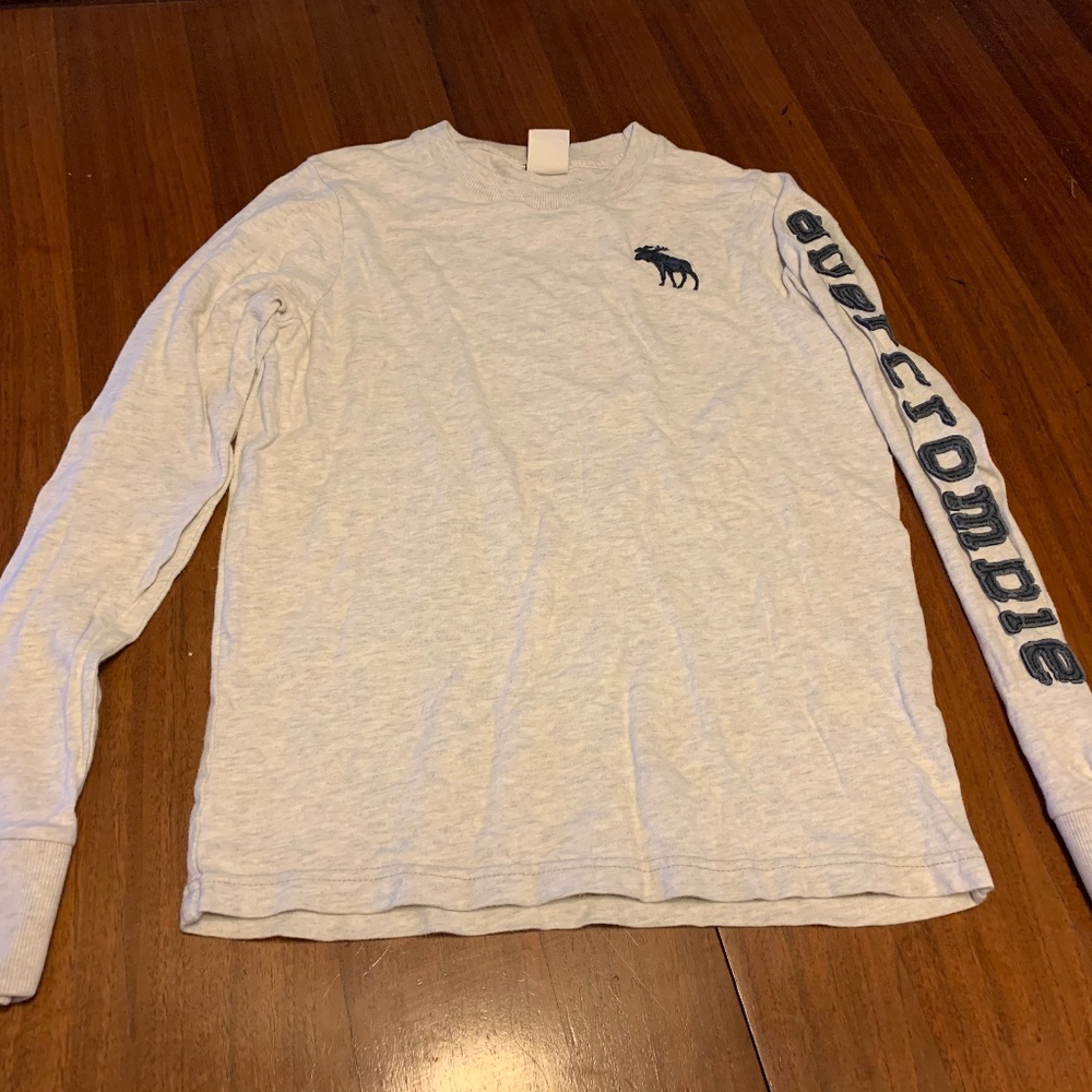 Long sleeved shirt
